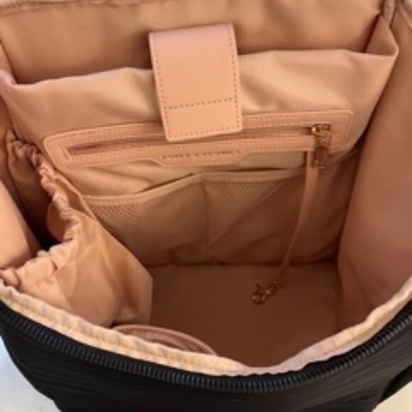 Poppy & Peonies The Summit Backpack Black - Picture 7 of 10